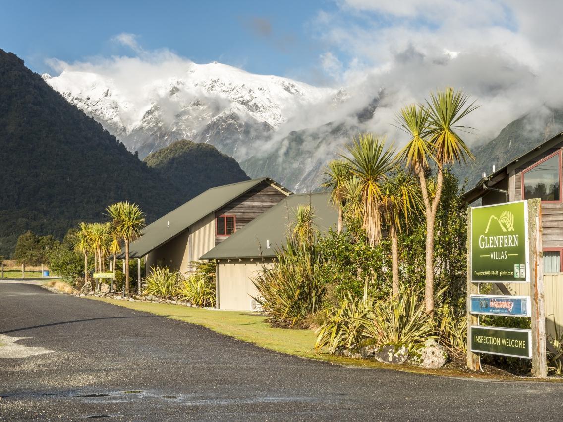 Glenfern Villas Franz Josef Buitenkant foto